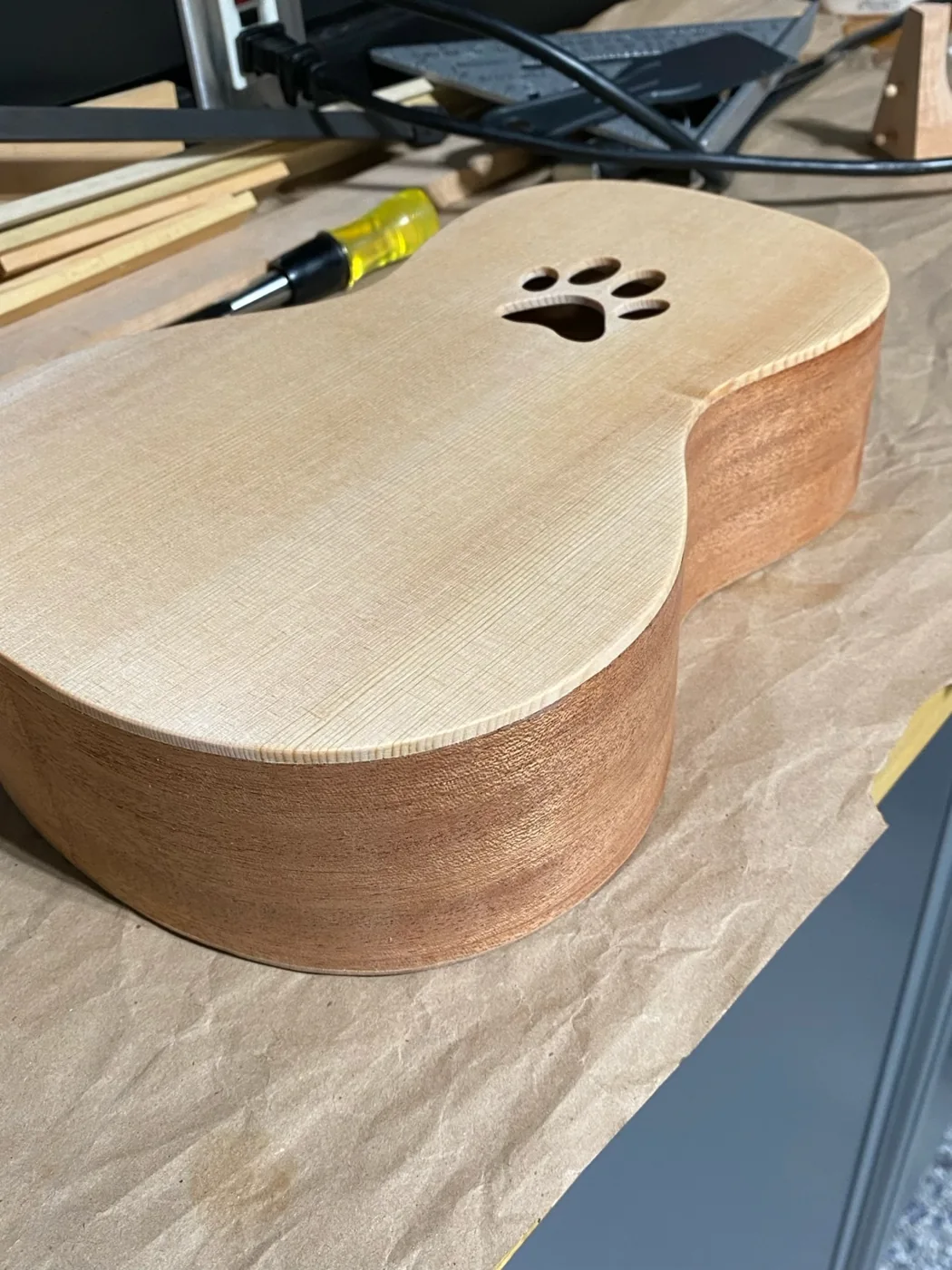 Pug-a-lele construction: shaped body before finishing